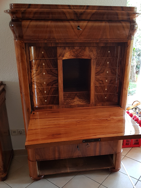 SanderSchreibschrank02